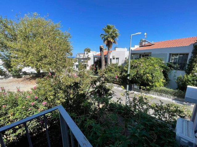 Flat To Rent in Alsancak, Kyrenia