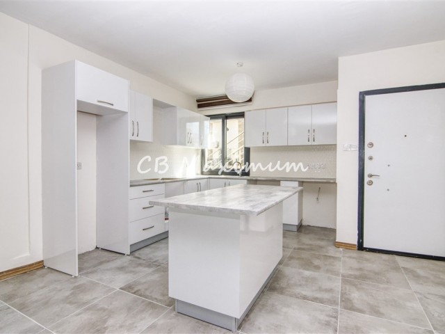 Garden Floor 2+1 Apartment for Sale On the Site in Alsancak ** 