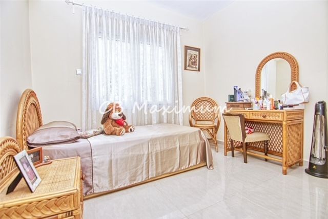 5+1 Villa for Sale with Large Garden, Private Swimming Pool in Kıbrıs Kyrenia Çatalköy ** 