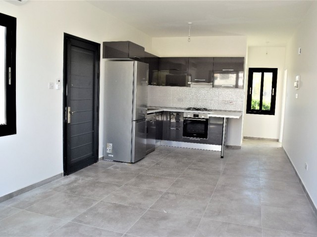 1+1 Apartment Flat For Rent in Kyrenia Ozanköy Northern Cyprus 