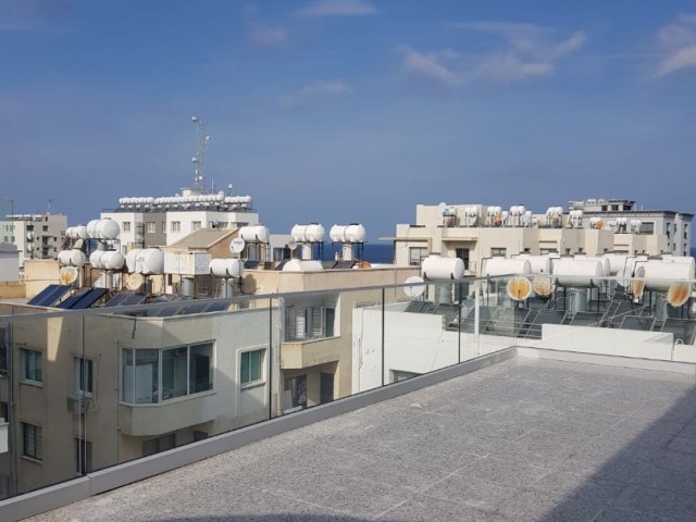 Flat To Rent in Girne Merkez, Kyrenia