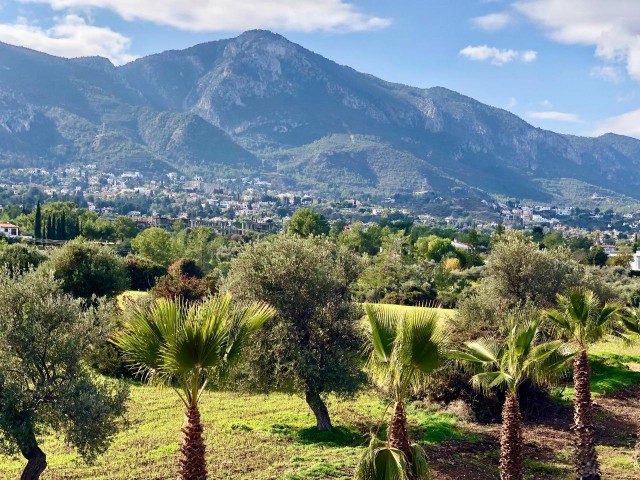 Zypern Kyrenia OZANKÖY in der türkischen KOKANLI mit herrlichem Meerblick 769 M2 Grundstücke ab ** 