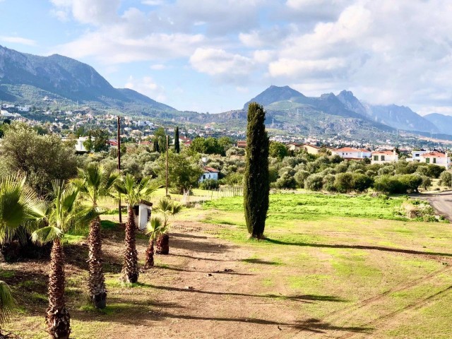 623 M2 mit herrlichem Meerblick in Zypern Kyrenia OZANKÖY ** 