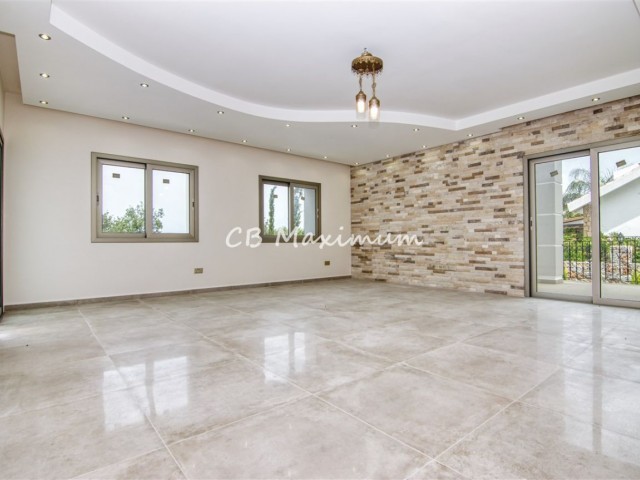 5+1 Villa With Swimming Pool For Sale In Cyprus Kyrenia Alsancak ** 