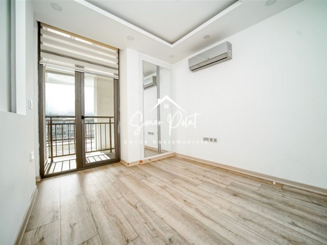 Akacan Elegance'da En Üst Katta Satılık 3+1 Köşe Penthouse/Residence