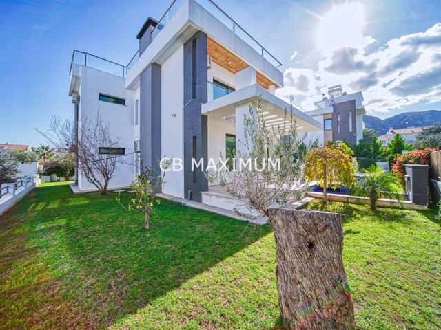 Luxus-Villa mit 4+1 Swimmingpool Zu Verkaufen in Zypern Kyrenia Doganköy ** 