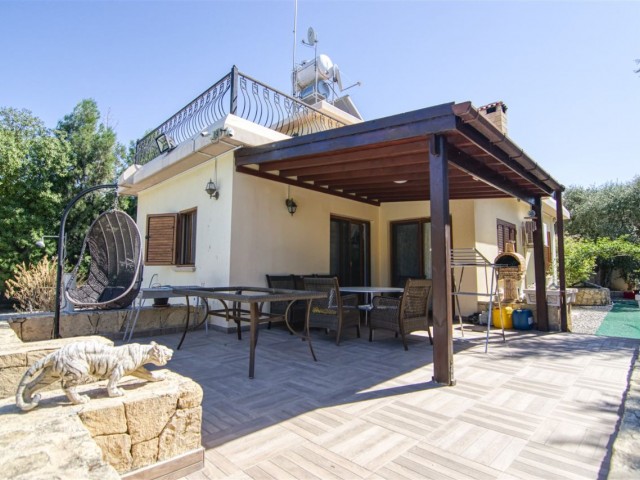 3 + 1 Villa Mit Privatem Pool In Ozanköy ** 