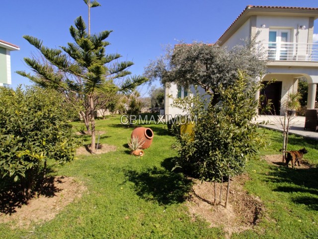 Flawless 3+1 Detached Villa for Sale in a 605m2 Plot of Land in Kyrenia Catalkoy, Cyprus  