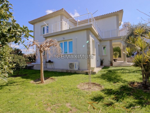 Flawless 3+1 Detached Villa for Sale in a 605m2 Plot of Land in Kyrenia Catalkoy, Cyprus  