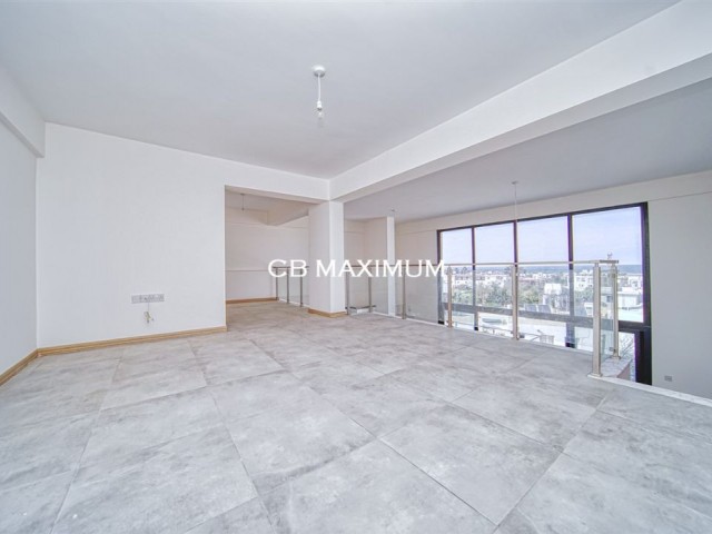 STUNNING DUBLEX PENTHOUSE IN A SITE IN ALASANCAK !!! ** 