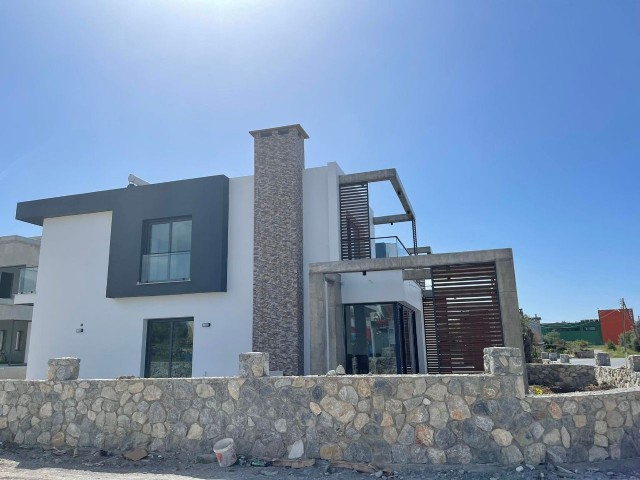 OUR 3+1 READY TO MOVE VILLA FOR SALE IN ÇATALKOY, CYPRUS, IS WAITING FOR ITS FIRST OWNER ** 