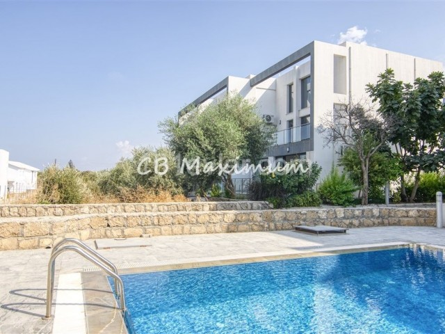 Garden Floor 2 +1 Apartment for Sale On the Site in Kyrenia Alsancak ** 