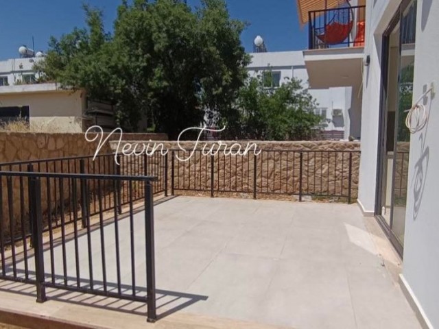 THE ONLY AUTHORIZED CYPRUS KYRENIA OLIVE GROVE HAS A NET AREA OF 138 M2 WITH AN OPPORTUNITY PRICE OF 3+1 GARDEN FLOOR ** 