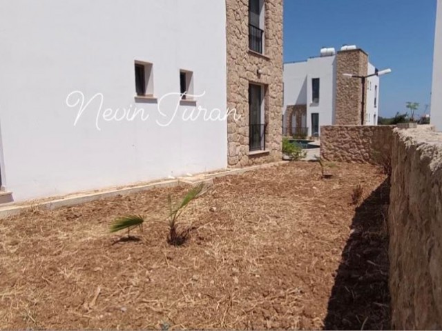 THE ONLY AUTHORIZED CYPRUS KYRENIA OLIVE GROVE HAS A NET AREA OF 138 M2 WITH AN OPPORTUNITY PRICE OF 3+1 GARDEN FLOOR ** 