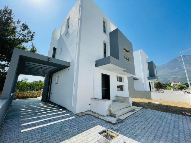 3+1 SEHR PRIVATE VILLA IN ZYPERN KYRENIA LAPTA GEPLANT ZU ZAHLEN ** 