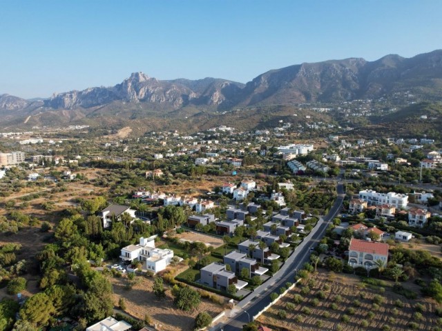 Luxury Villas for Sale in Kyrenia Edremit with Private Swimming Pool, Large Garden, 4+1 ** 