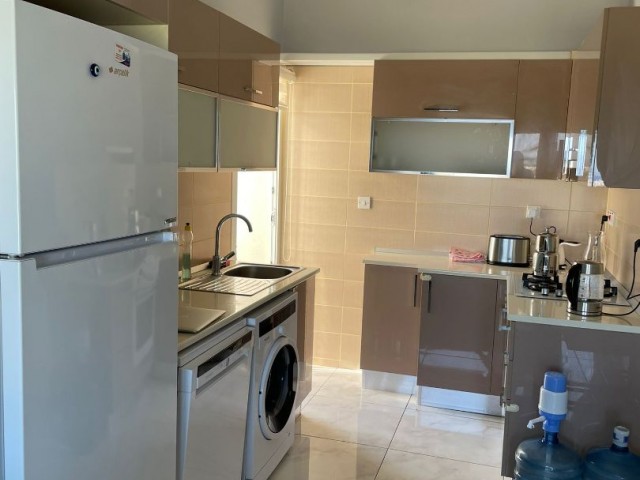 Alsancak Escape Homes 2 + 1 Voll Möblierte Wohnung In Denizmanzarali! ** 