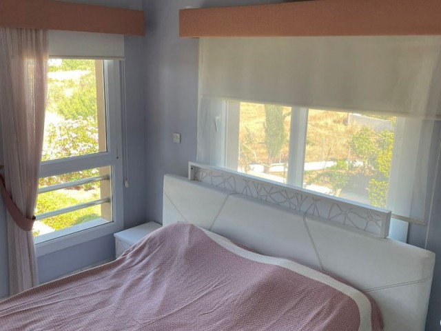 Alsancak Escape Homes 2 + 1 Voll Möblierte Wohnung In Denizmanzarali! ** 