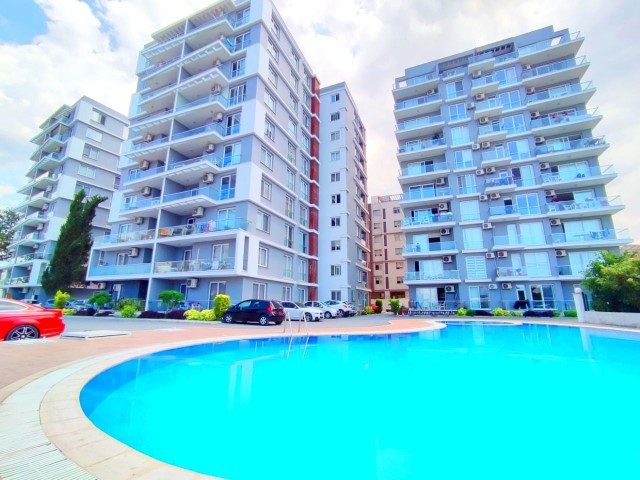 Ensuite 3-Bedroom Penthouse for Rent in the Center of Kyrenia ** 