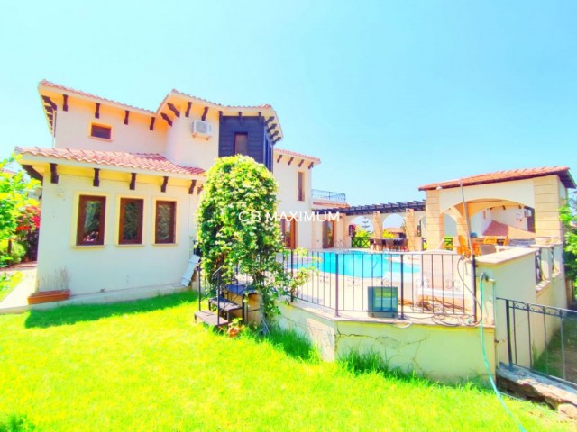 Bellapaiste 4+2 Luxusvilla Mit Privatem Pool In Kyrenia ** 