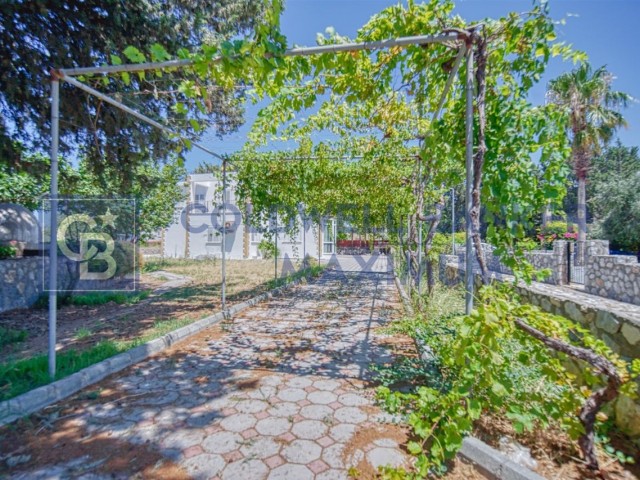 5+1 Villa with Private Pool for Sale in Kyrenia Karsiyaka ** 