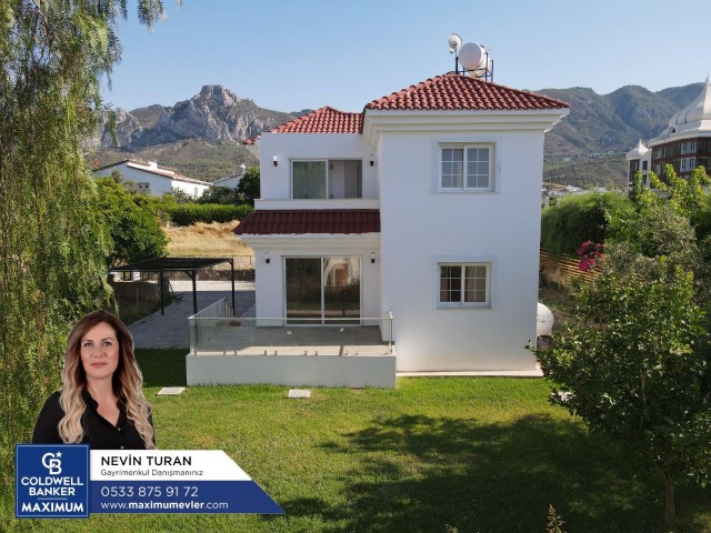 5+1 VILLA ZUM VERKAUF IN ZYPERN KYRENIA KARAOGLANOGLUN KOMPLETT RENOVIERT ** 