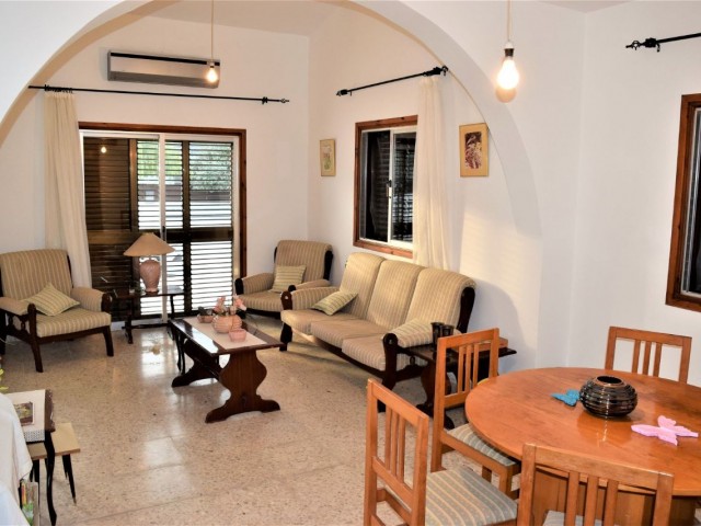 4+1 Detached House for Rent with a Large Garden in Kyrenia Ozankoy ** 