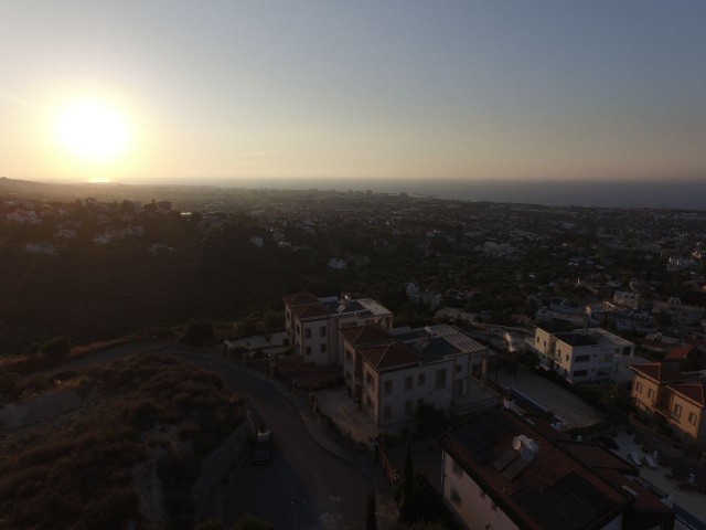 Luxusvilla Mit Meerblick Zum Verkauf In Kyrenia Bellapais ** 