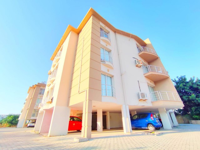 Girne Merkezde Geniş Ensuite 3 Yatak Odalı Daire