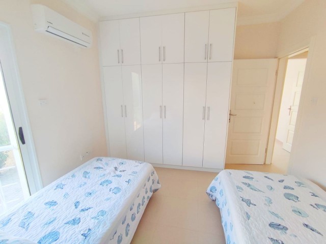 Girne Merkezde Geniş Ensuite 3 Yatak Odalı Daire