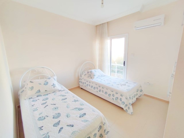 Girne Merkezde Geniş Ensuite 3 Yatak Odalı Daire