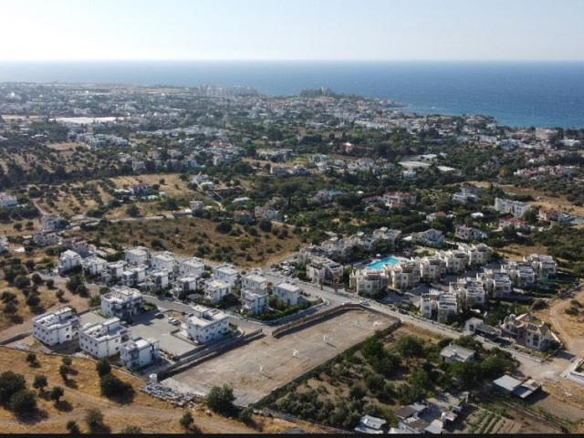 ZYPERN KYRENIA ALSANCAK TA MODERNE 4 + 1 VILLEN MIT SEHR PRIVATEM POOL ZUM VERKAUF ** 