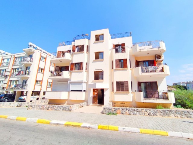 Möblierte Wohnung Mit 3 Schlafzimmern In Kashgarda Im Zentrum Von Kyrenia ** 