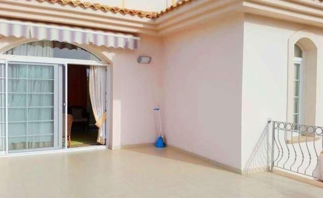 3+1 Villa with Pool for Rent in Kyrenia Karaoğlanoğlu Area