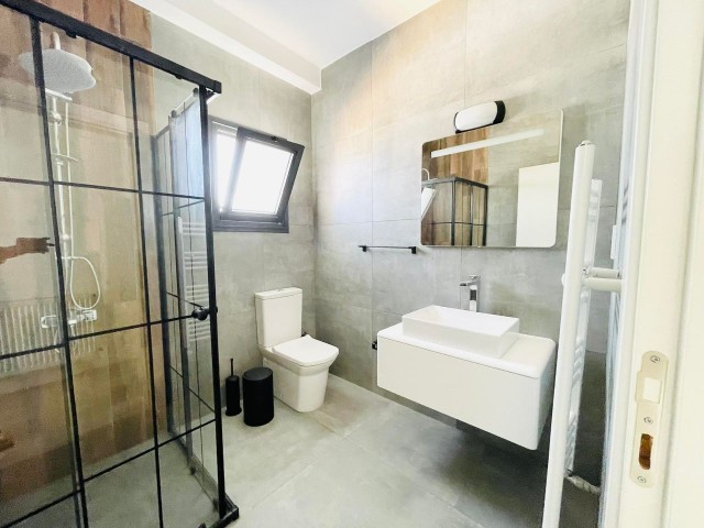 3+1 SEHR PRIVATE VILLA ZUM VERKAUF IN ZYPERN KYRENIA CHATALKÖY ** 