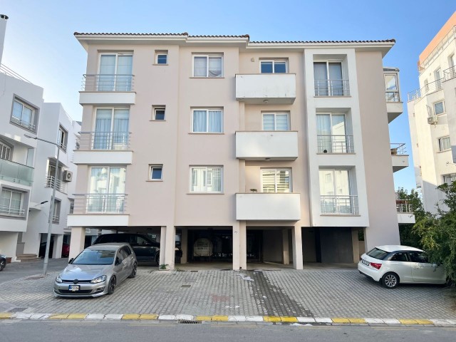 Girne Merkezde Satılık 3+1 Dasire