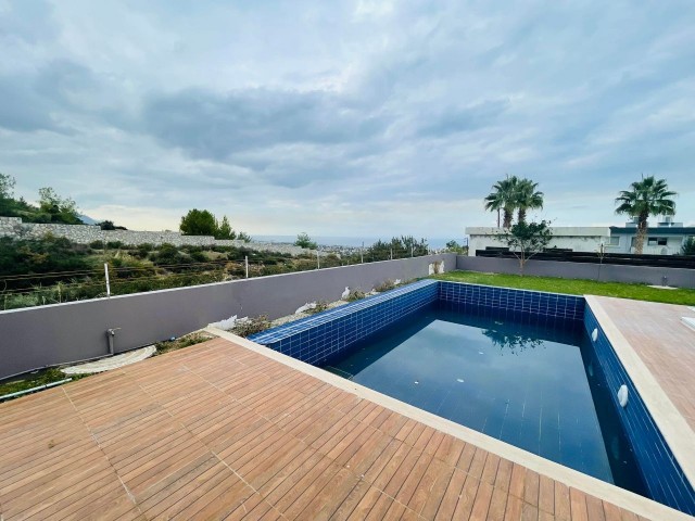 SINGLE AUTHORIZED PRIVATE VILLA WITH POOL IN 1030 M2 LAND WITH STUNNING SEA VIEW IN CYPRUS GIRNE ÇATALKÖY