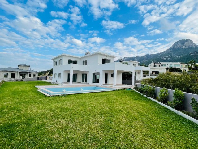 3+1 VERY SPECIAL VILLA WITH POOL WITH UNBEATABLE SEA VIEW IN OZANKOY, CYPRUS GIRNE