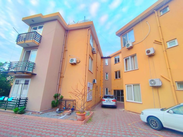 Girne Laptada Geniş Alanlı Full Deniz Manzaralı Ensuite 2+1 Daire 