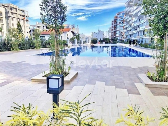 2+1 Lux Flat for Rent in a Complex with Pool in the Center of Kyrenia