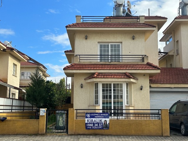 3-stöckiges Haus zur Miete mit Gewerbeschein im Dumlupinar-Gebiet von Lefosada