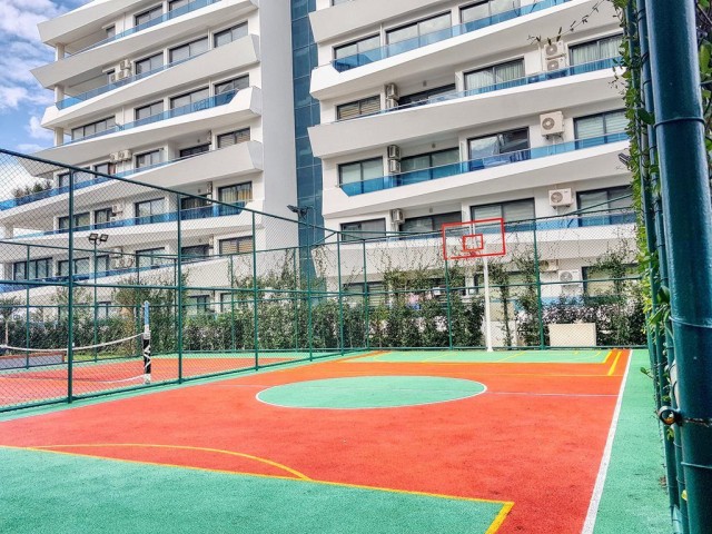 3+1 Luxuswohnung zum Verkauf mit Meerblick in einem Komplex im Zentrum von Kyrenia, TRNC