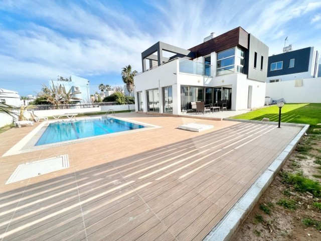 Luxury Villa for Rent within Walking Distance to the Sea in Kyrenia Catalkoy Region