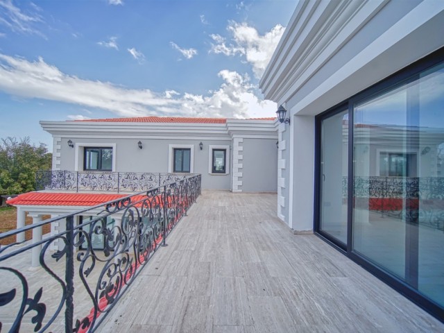 Villa For Sale in Çatalköy, Kyrenia