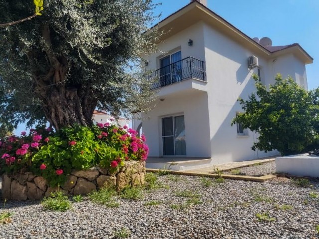 3+1 Villa zur Miete in Bellapais, Kyrenia, Zypern mit privatem Pool und großem Nutzungsbereich