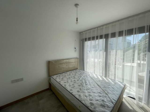 Flat To Rent in Alsancak, Kyrenia