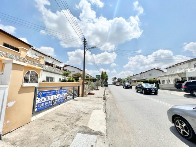 3+ Suitable for Commercial Use in Nicosia Metropolitan Area! twin house