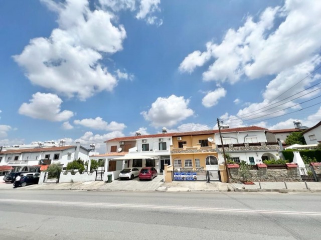 3+ Geeignet für die gewerbliche Nutzung im Großraum Nikosia! Doppelhaus
