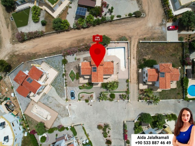 GIRNE, ESENTEPE BÖLGESİNDE, GOLF RESIDENCE,  KAPANMAZ DENIZ MANZARALI, SATILIK 3+1 VİLLA