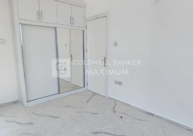 2+1 Flat for Sale in a Complex with Pool in Girne Lapta